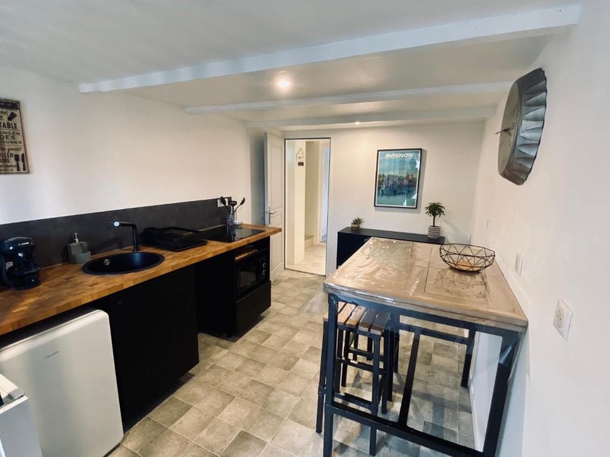 Apartamento La Bruyere Rochefort-du-Gard Exterior foto